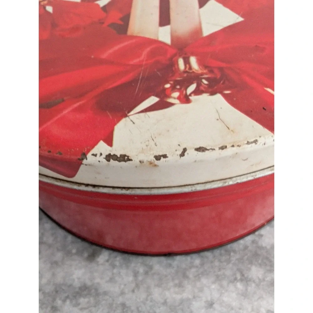 The Unbranded Brand vintage red